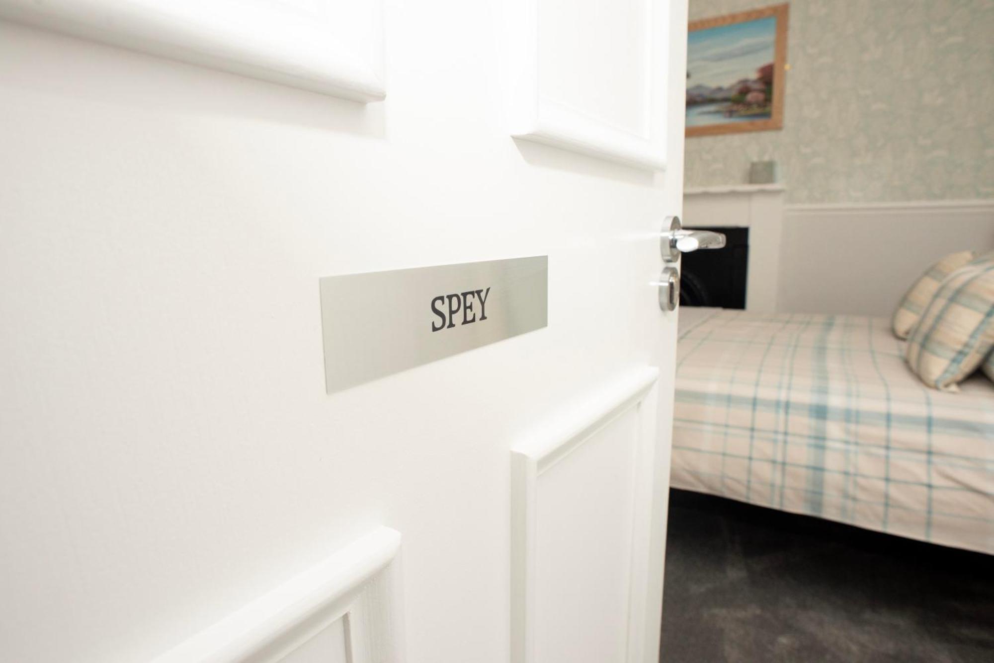 Dunvegan Bed & Breakfast Dufftown Dış mekan fotoğraf