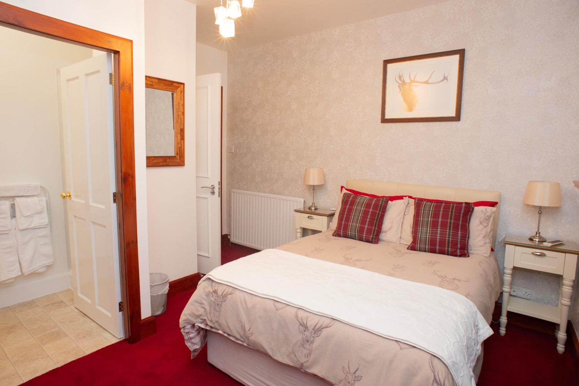 Dunvegan Bed & Breakfast Dufftown Dış mekan fotoğraf